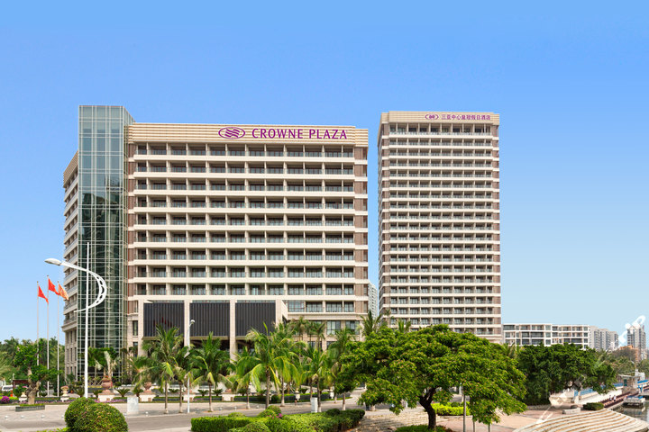 三亚中心皇冠假日酒店